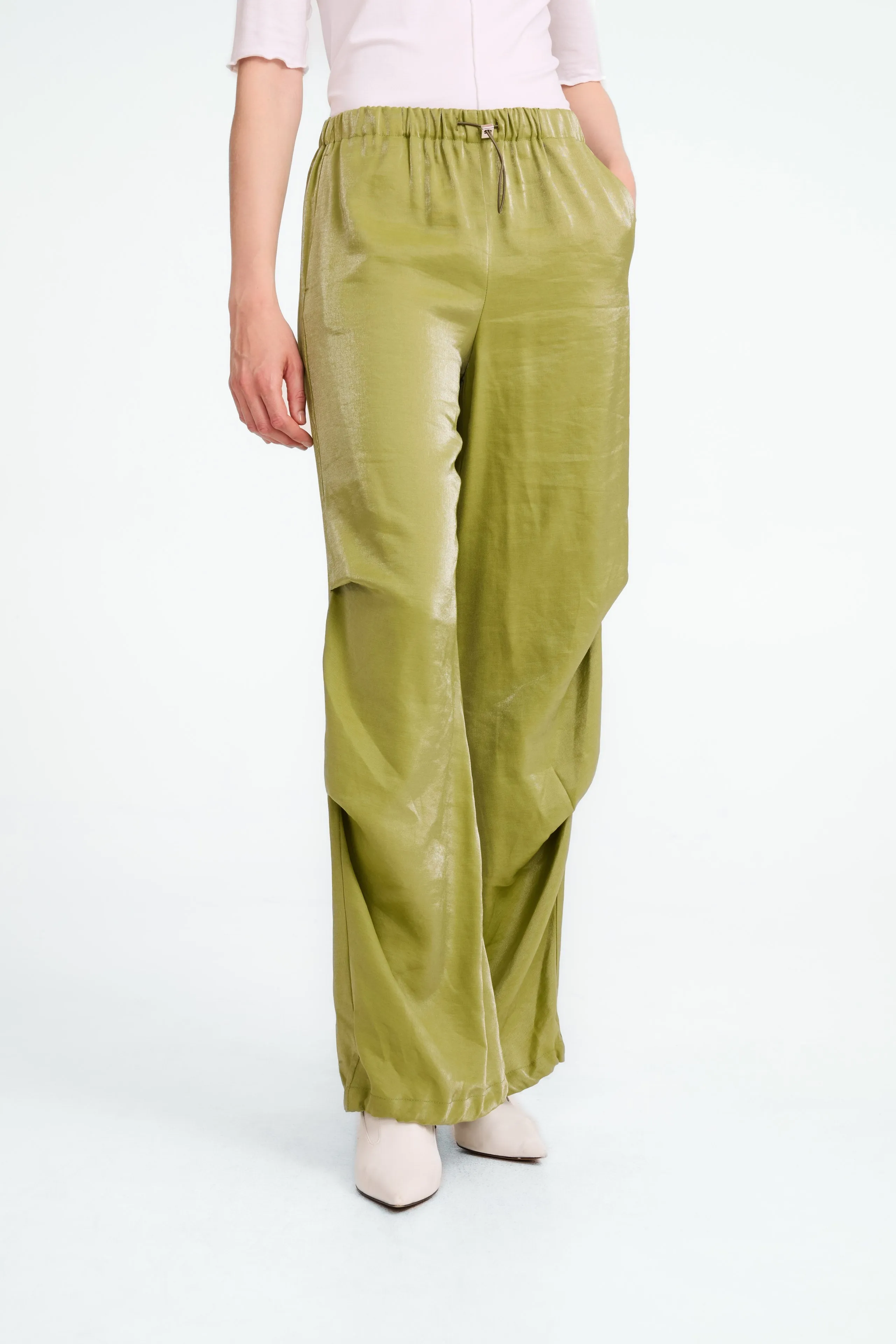 AvalonN shiny viscose pants | Lime